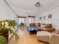 Resales - Apartment - Torrevieja - Los Balcones