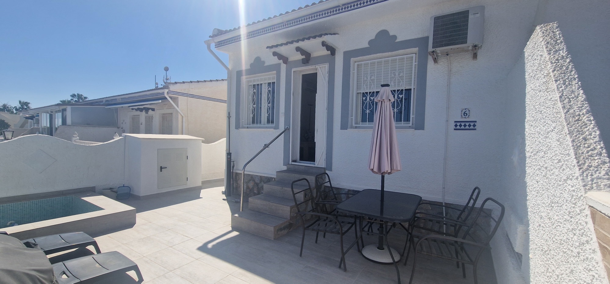 2 bedroom bungalow for sale in Ciudad Quesada, Costa Blanca