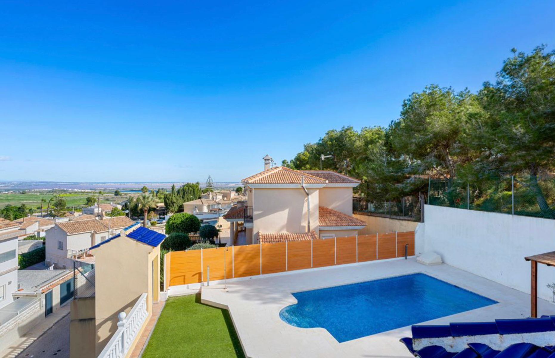EMA6514B: Villa  in San Miguel de Salinas