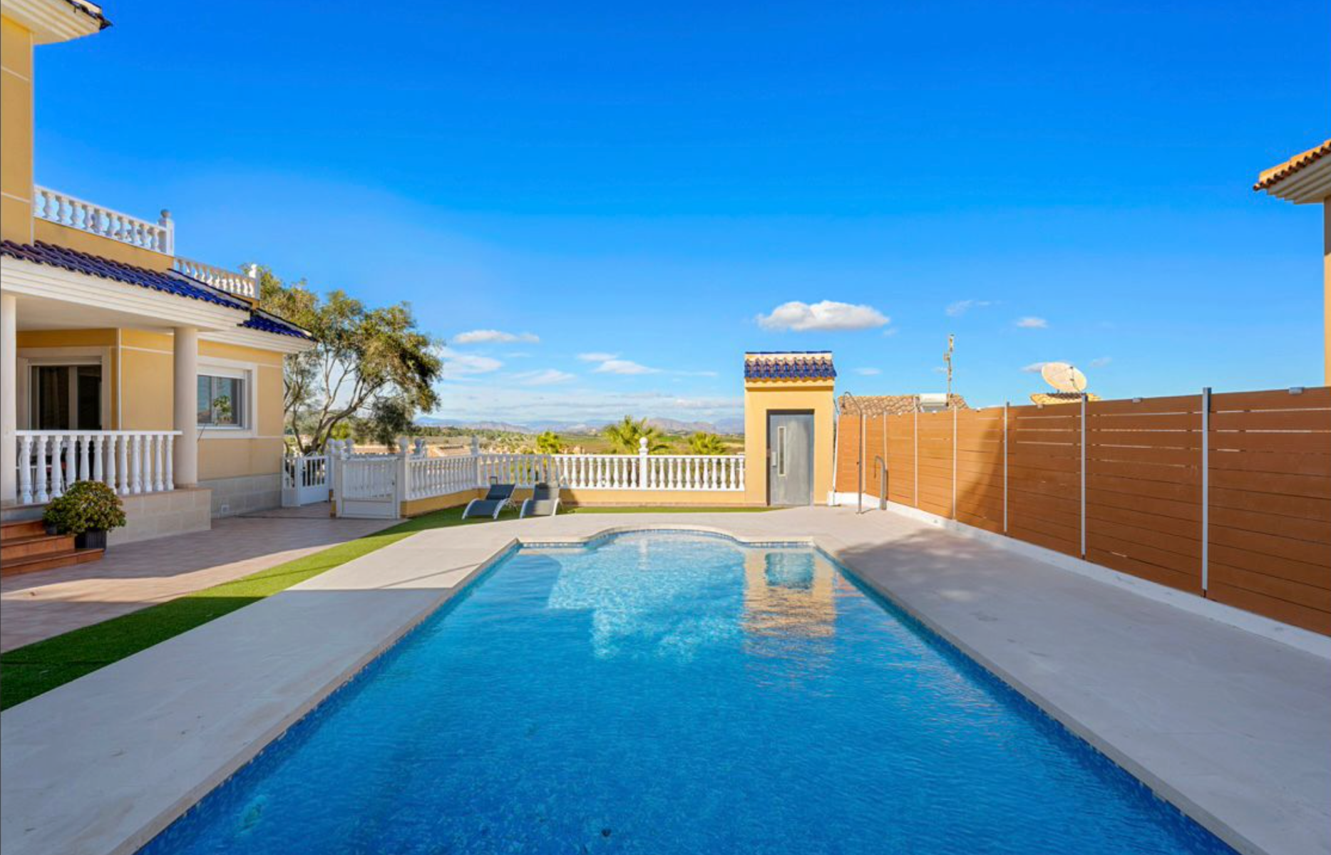 EMA6514B: Villa  in San Miguel de Salinas
